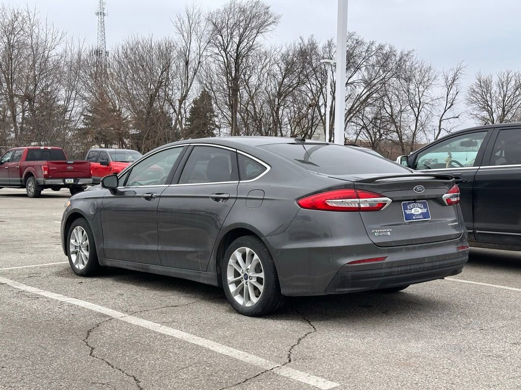 Certified 2019 Ford Fusion Energi Titanium FWD image 4