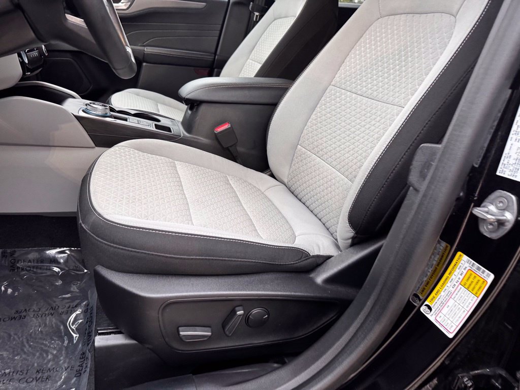 Certified 2023 Ford Escape Active w/ Tech Pack #2 AWD/4WD image 6