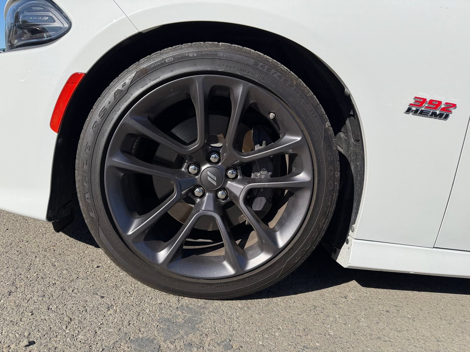 Used 2023 Dodge Charger Scat Pack w/ Navigation & Travel Group RWD image 9