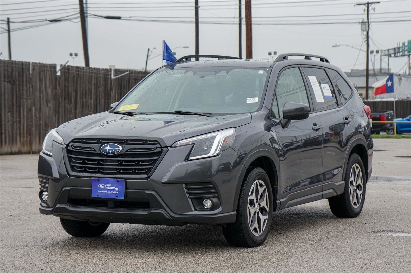 Used 2024 Subaru Forester Premium AWD/4WD image 6