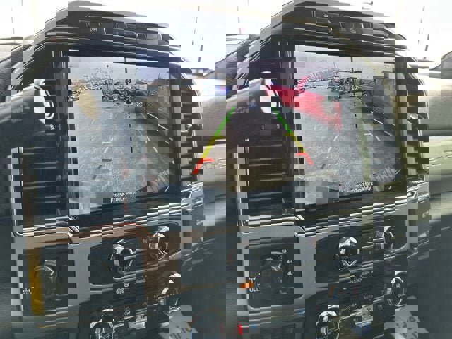 Certified 2022 Ford F250 Lariat w/ Tremor Off-Road Package image 8