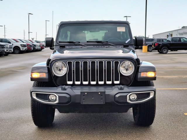 Used 2023 Jeep Wrangler Unlimited Sahara w/ Cold Weather Group AWD/4WD image 8