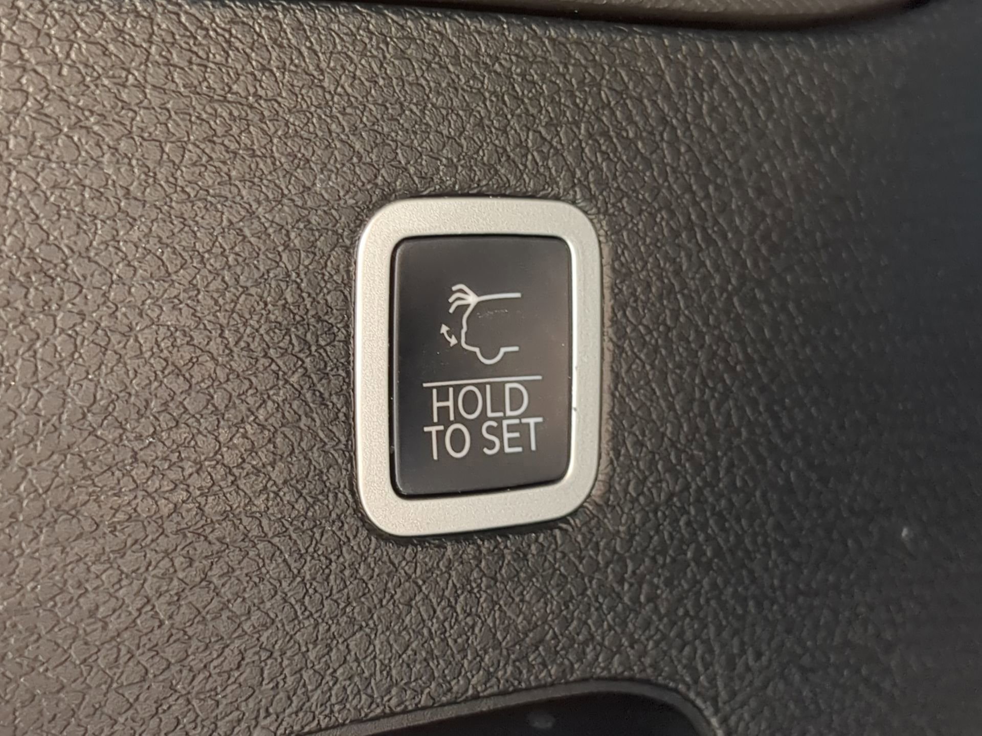 Used 2022 Jeep Grand Wagoneer Series I image 39