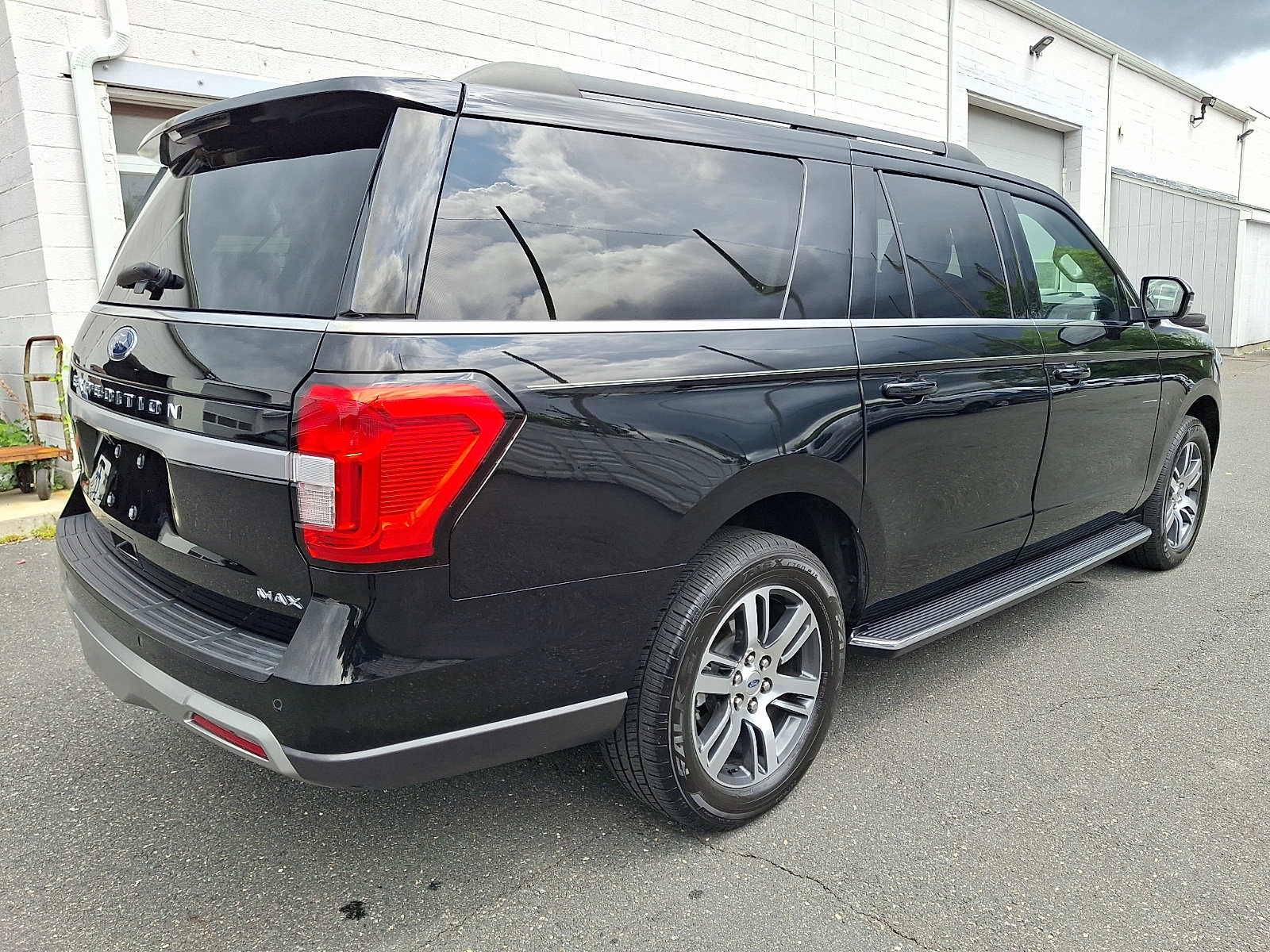 Certified 2022 Ford Expedition Max XLT AWD/4WD image 11