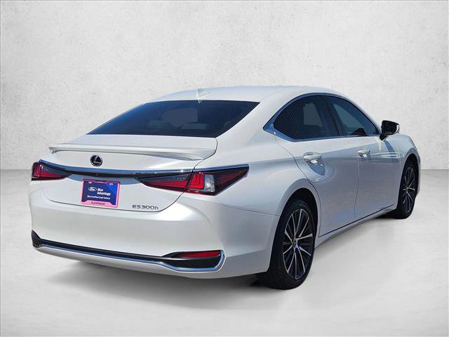 Used 2023 Lexus ES 300h w/ Premium Package FWD image 5
