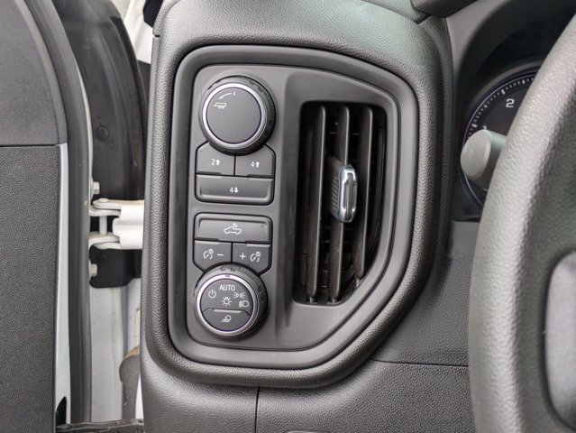 Used 2023 Chevrolet Silverado 2500 Custom w/ Custom Value Package image 18