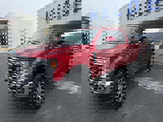 Certified 2022 Ford F350 Lariat w/ Lariat Value Package image 3