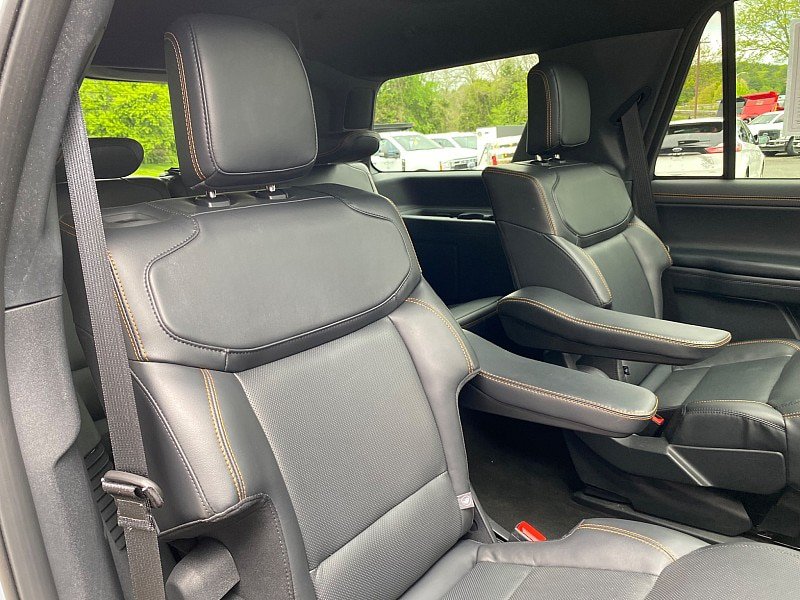 Certified 2025 Ford Expedition Tremor AWD/4WD image 39