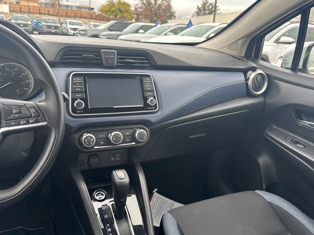 Used 2023 Nissan Versa SV image 27