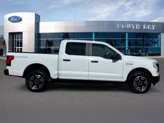 Certified 2022 Ford F150 Lightning Pro AWD/4WD image 6