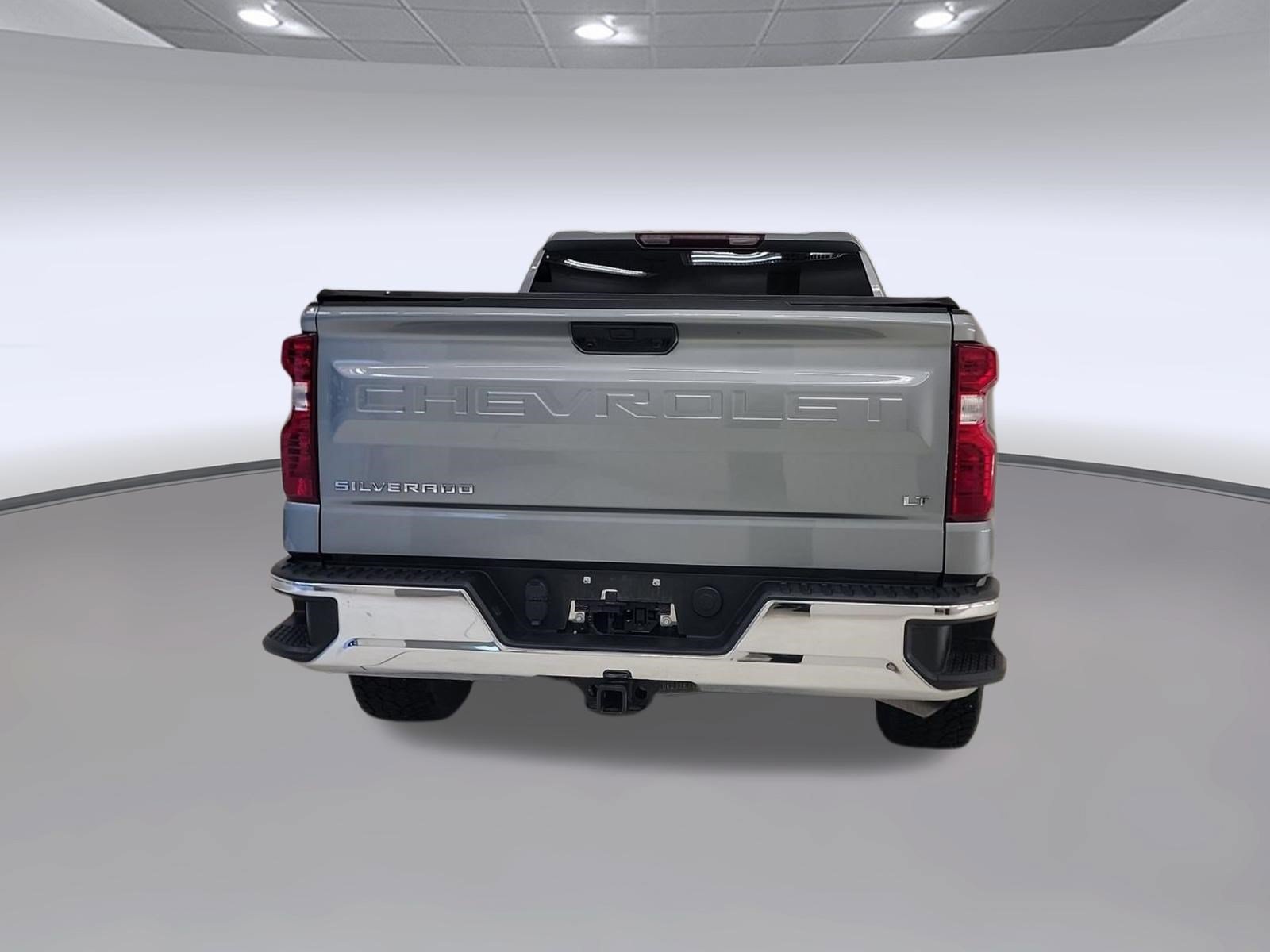 Used 2024 Chevrolet Silverado 1500 LT w/ Protection Package RWD image 8