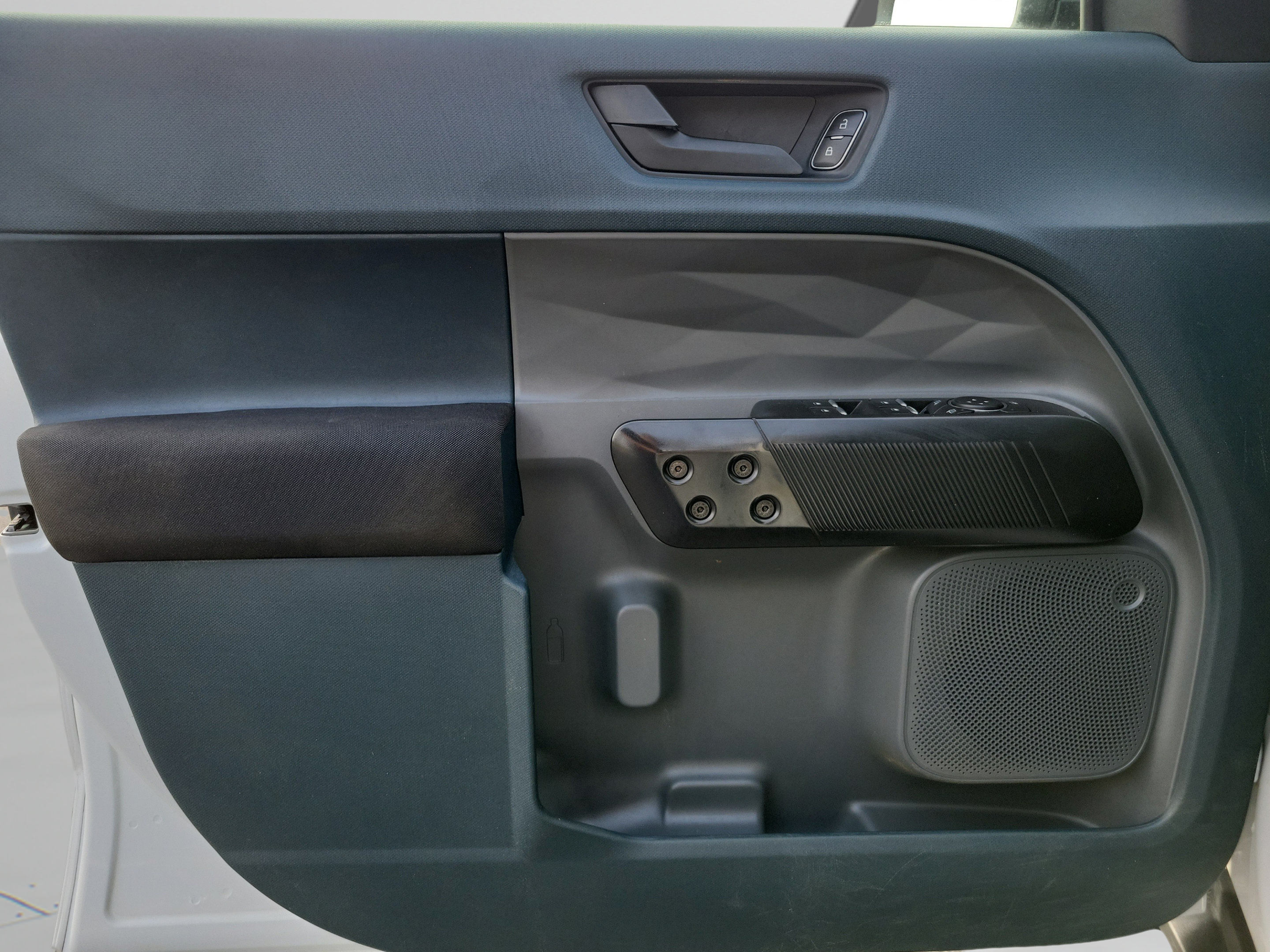 Certified 2022 Ford Maverick XL FWD image 18