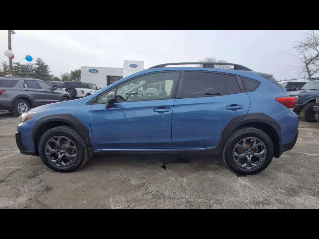 Used 2021 Subaru Crosstrek 2.5i Sport w/ Moonroof Package image 2