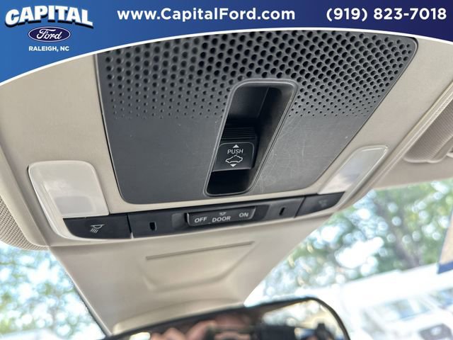 Used 2024 Honda Civic EX-L image 33