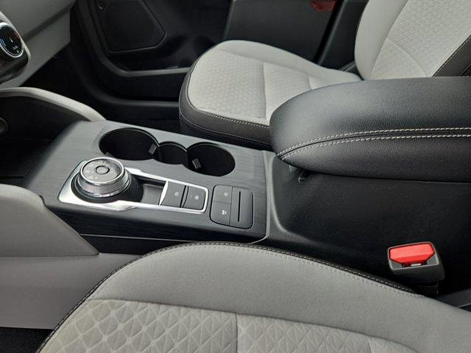 Certified 2024 Ford Escape Active AWD/4WD image 22