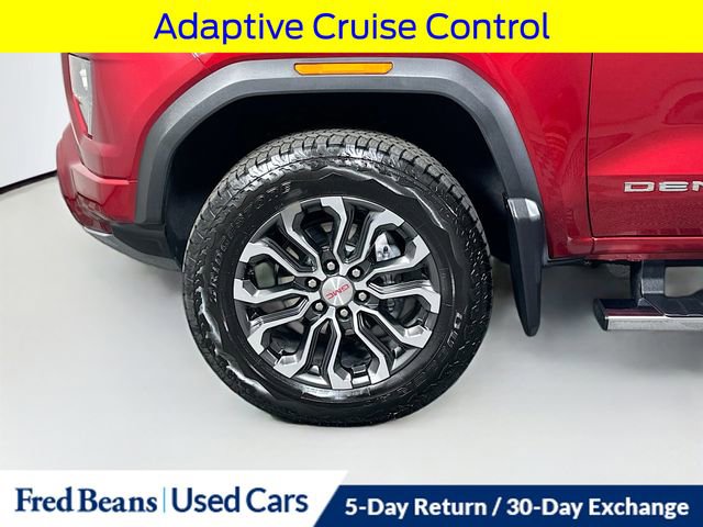 Used 2025 GMC Canyon Denali AWD/4WD image 37