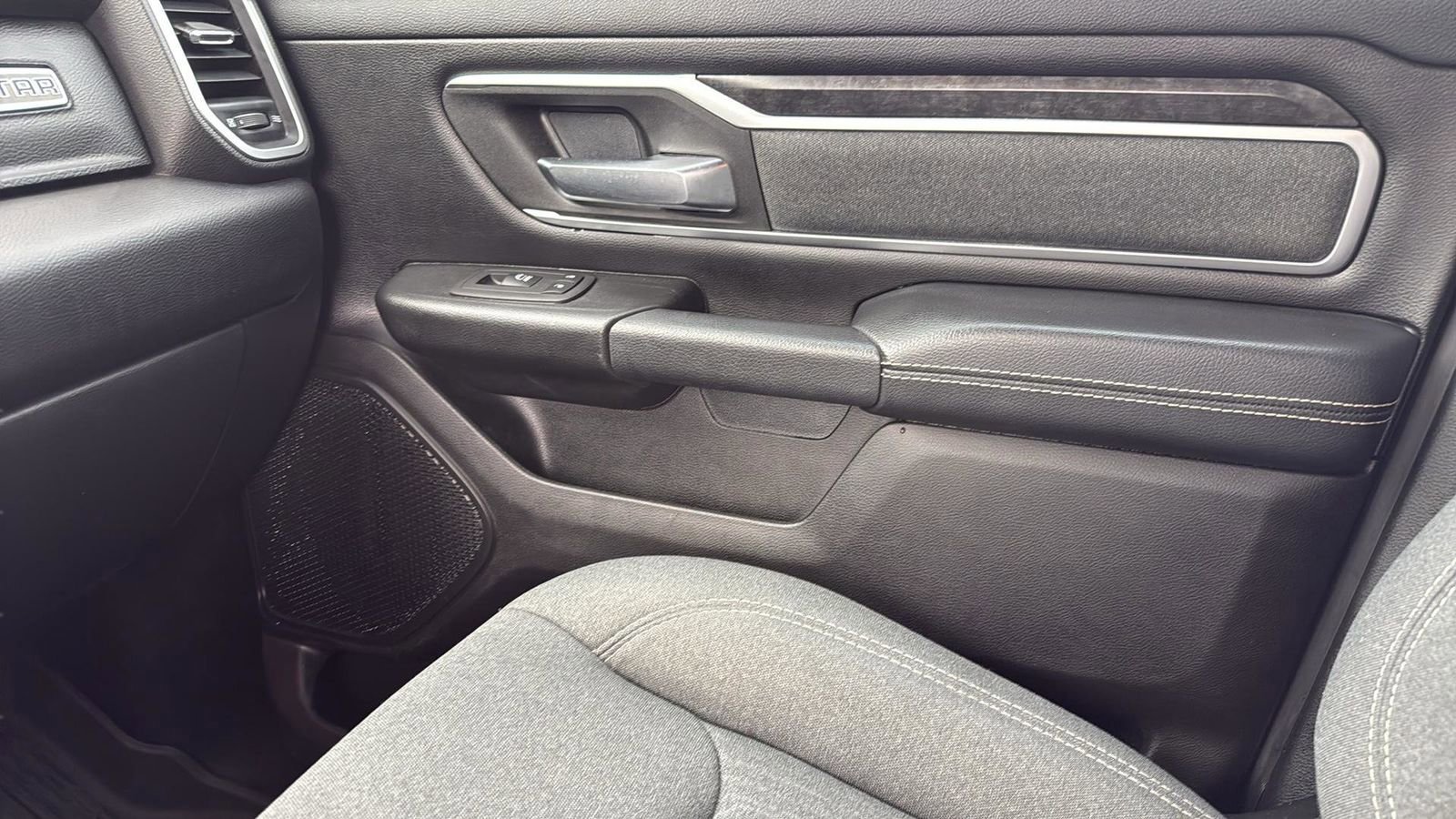 Used 2022 RAM 1500 Lone Star image 22