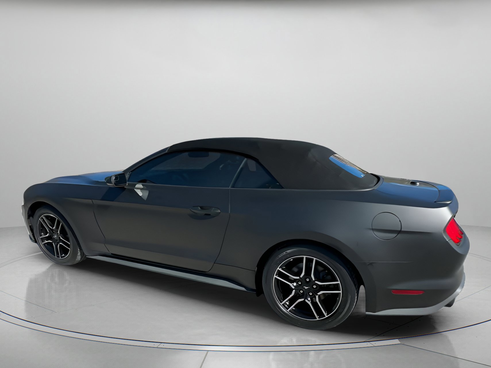 Certified 2020 Ford Mustang Premium image 12
