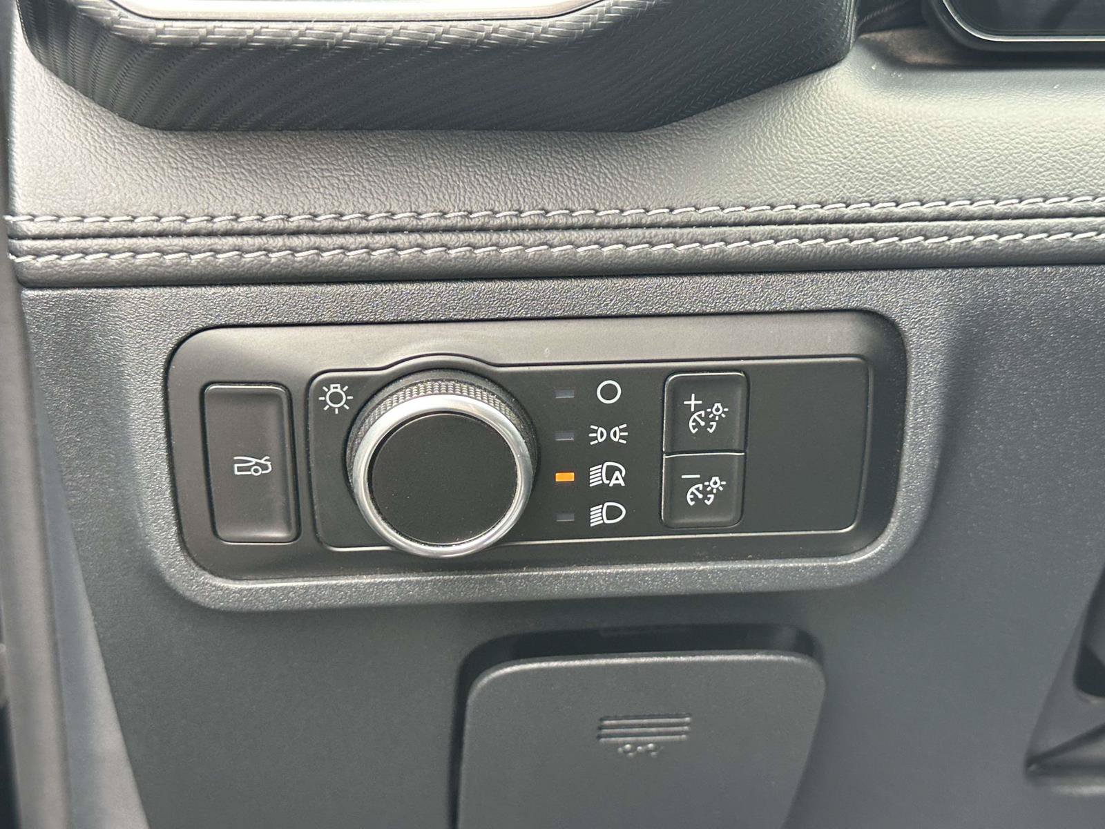Certified 2024 Ford Mustang Premium RWD image 29