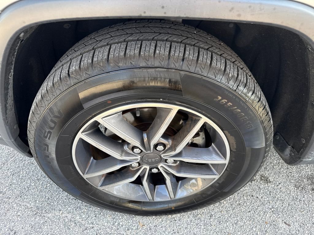 Used 2019 Jeep Grand Cherokee Limited w/ Luxury Group II image 13