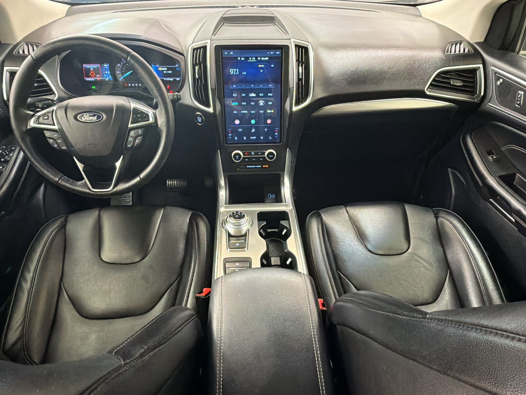 Certified 2022 Ford Edge Titanium AWD/4WD image 13