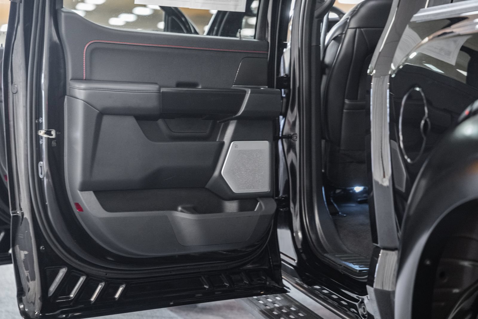 Certified 2025 Ford F150 Raptor AWD/4WD image 46