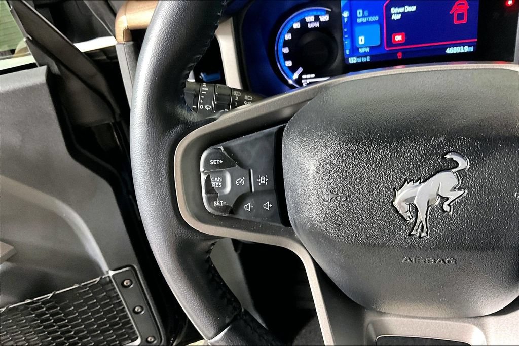 Certified 2022 Ford Bronco Outer Banks w/ Sasquatch Package AWD/4WD image 14
