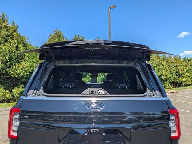 Certified 2023 Ford Expedition Limited AWD/4WD image 34