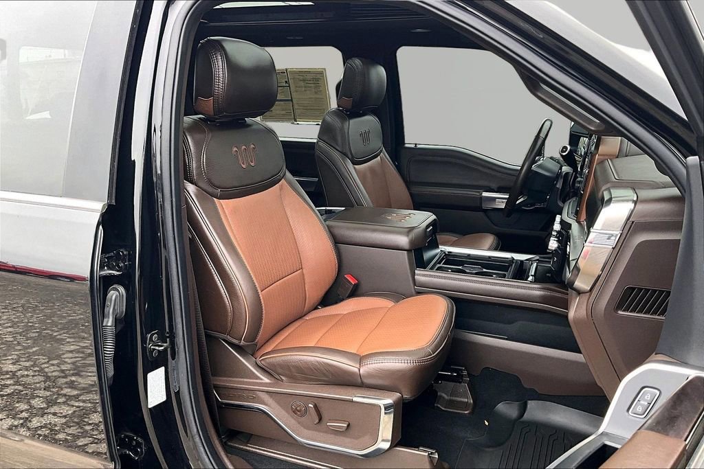 Certified 2024 Ford F350 King Ranch image 9