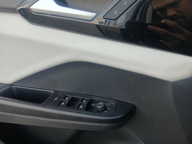 Used 2026 Volkswagen Taos S FWD image 17
