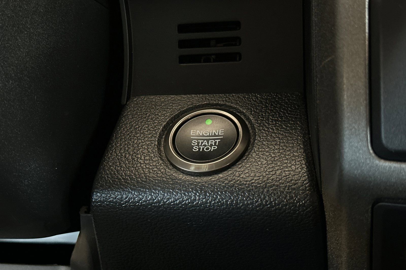 Certified 2019 Ford F150 Raptor w/ Equipment Group 802A Luxury image 21