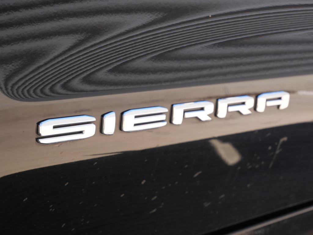 Used 2025 GMC Sierra 1500 SLT AWD/4WD image 33