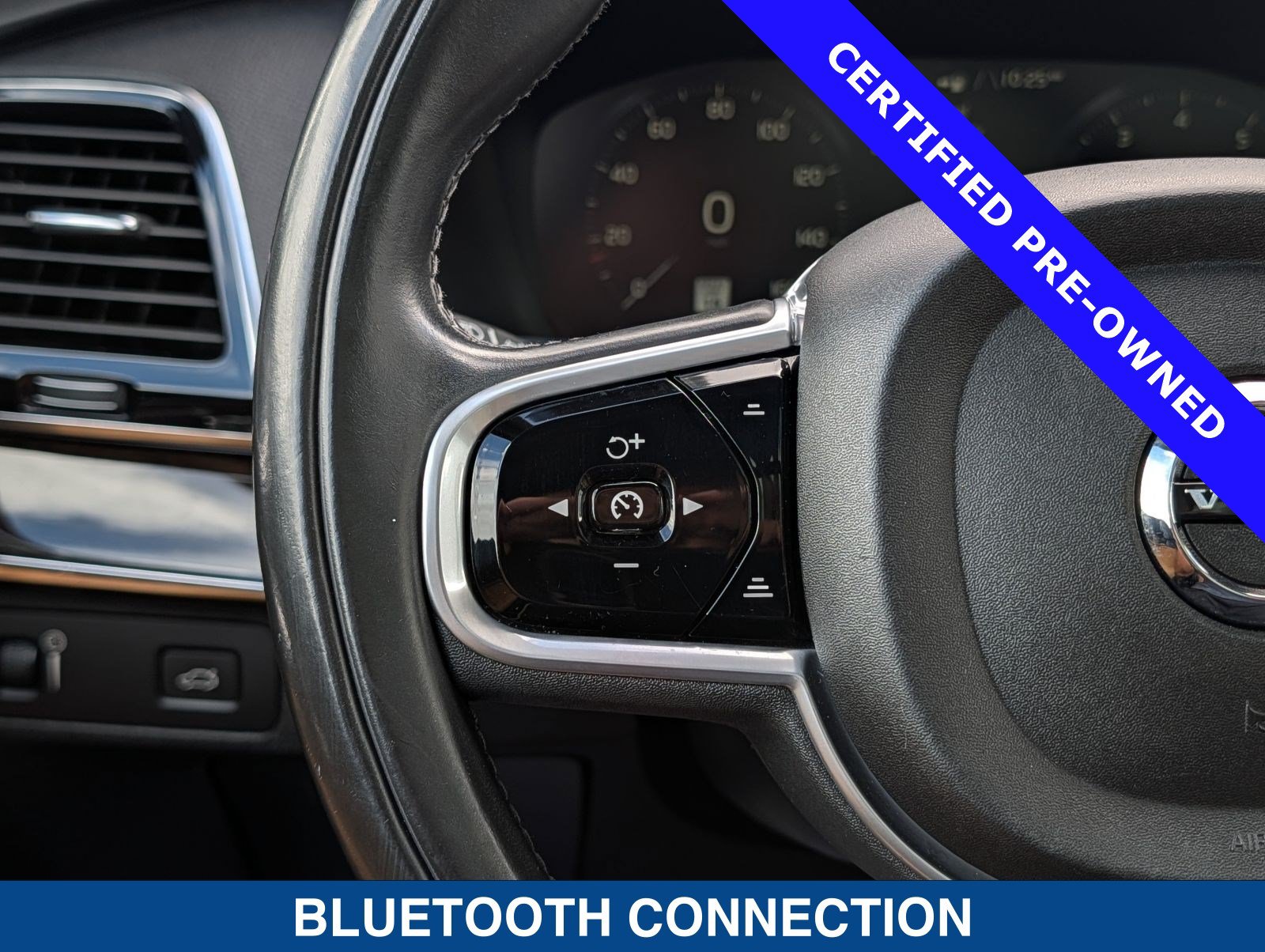 Used 2018 Volvo XC90 T5 Momentum w/ Convenience Package FWD image 28