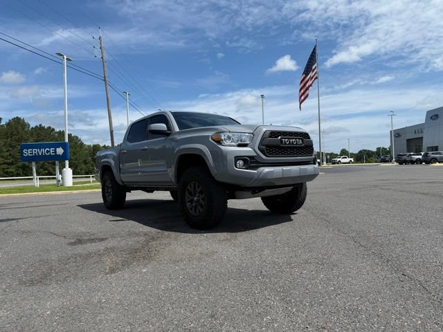 Used 2021 Toyota Tacoma SR5 RWD image 10