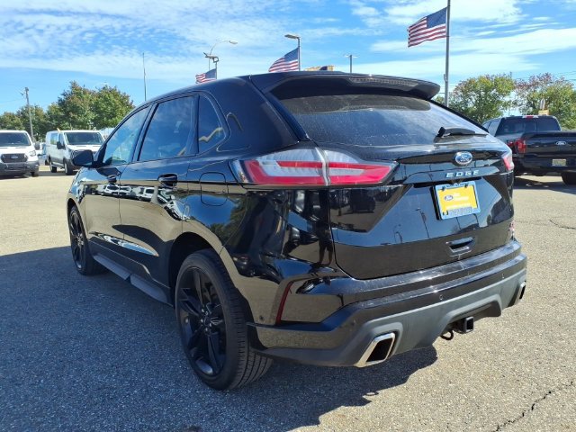 Certified 2024 Ford Edge ST w/ Equipment Group 401A AWD/4WD image 5