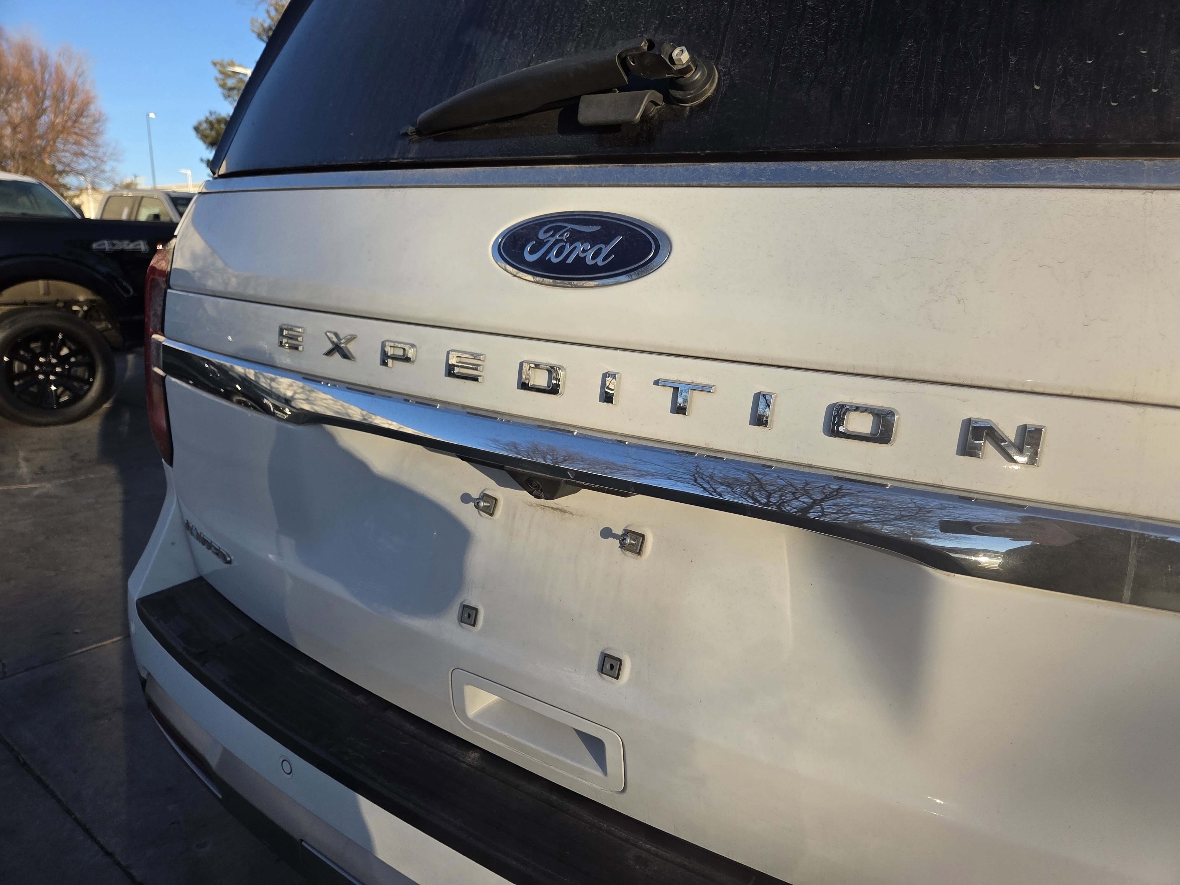 Certified 2024 Ford Expedition Limited image 14