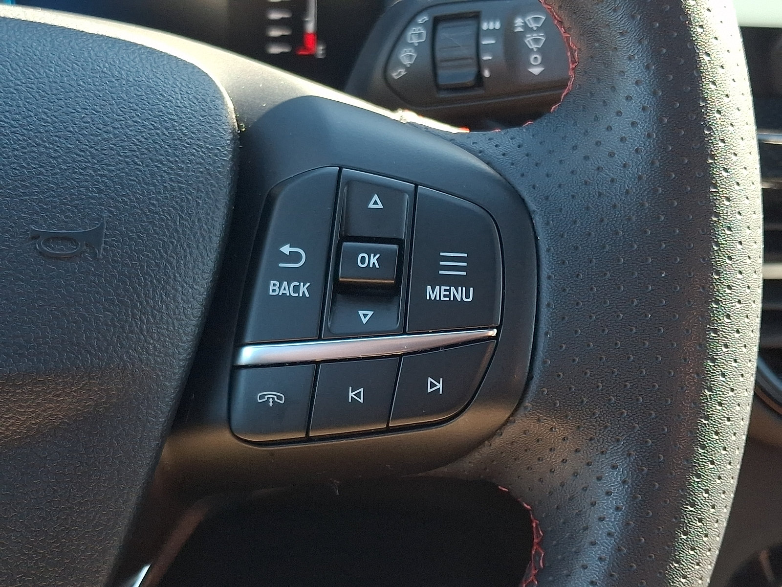 Certified 2023 Ford Escape ST-Line w/ Tech Pack #1 AWD/4WD image 27