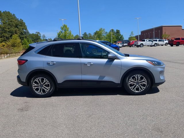 Certified 2022 Ford Escape SEL w/ Technology Package FWD image 3