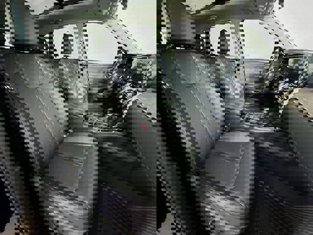 Used 2023 Kia Sorento EX w/ Panoramic Sunroof Package image 18