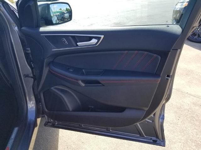 Certified 2024 Ford Edge ST-Line w/ Cargo Accessory Package AWD/4WD image 18