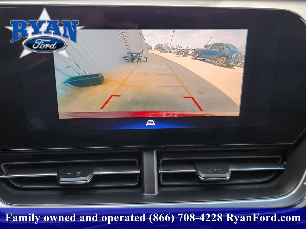 Used 2025 Chevrolet Trax RS w/ Driver Confidence Package image 13