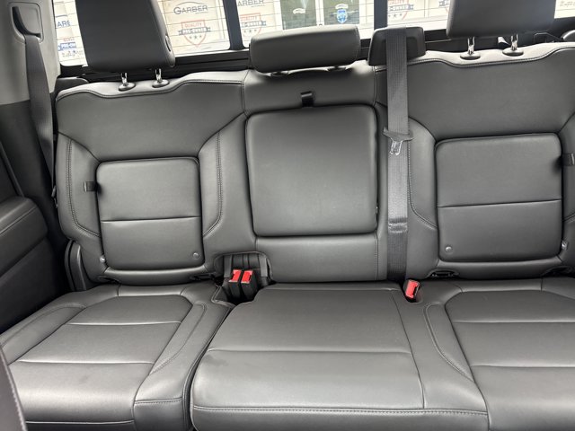 Used 2020 Chevrolet Silverado 1500 LT Trail Boss AWD/4WD image 18