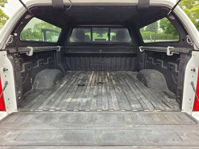 Used 2020 Chevrolet Silverado 2500 High Country w/ Z71 Off-Road Package AWD/4WD image 35