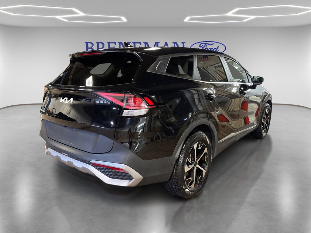 Used 2023 Kia Sportage EX FWD image 5