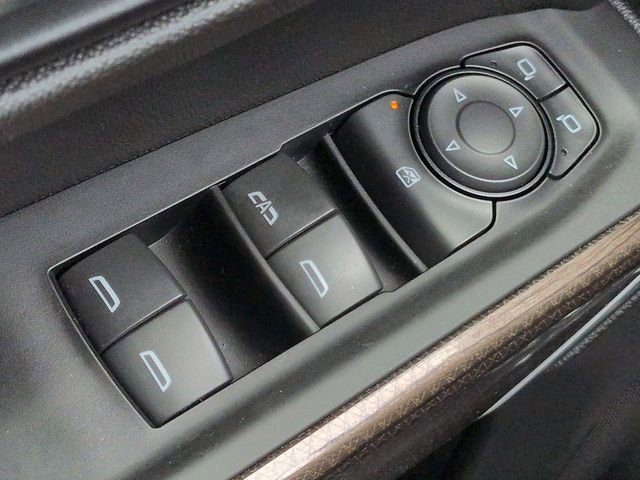 Used 2022 Chevrolet Silverado 1500 LT w/ Z71 Off-Road Package AWD/4WD image 23