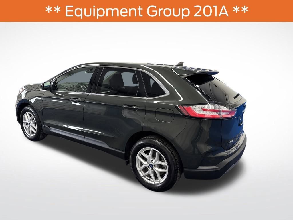 Certified 2022 Ford Edge SEL w/ Convenience Package image 4