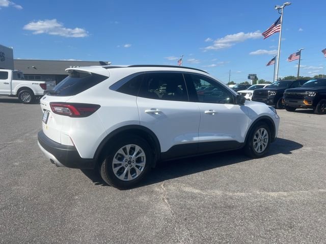 Certified 2023 Ford Escape Active w/ Tech Pack #1 FWD image 6
