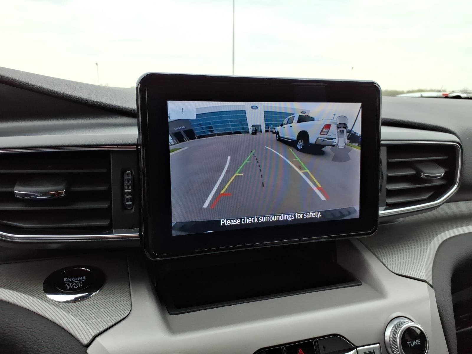 Certified 2023 Ford Explorer XLT w/ Equipment Group 202A image 21