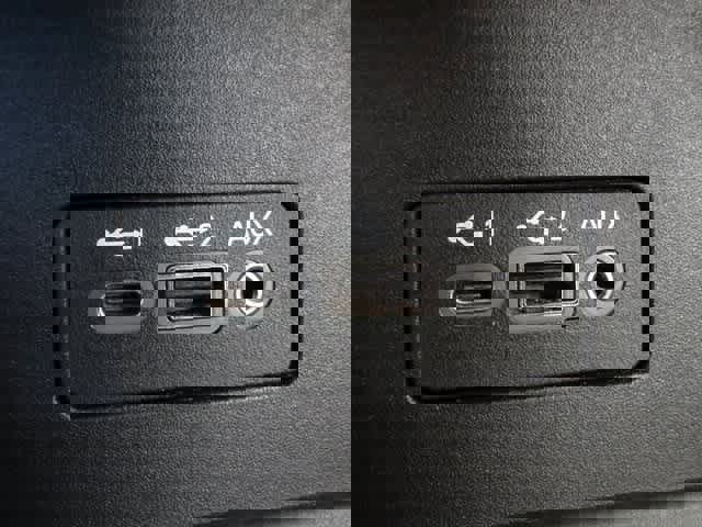 Used 2022 Nissan Sentra SV image 26