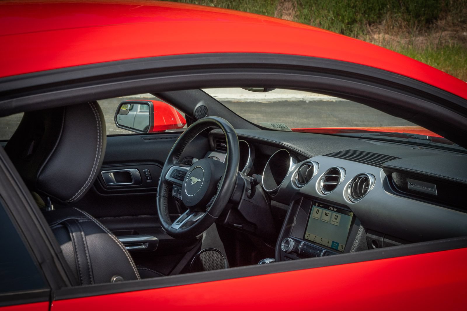 Certified 2018 Ford Mustang GT Premium RWD image 16